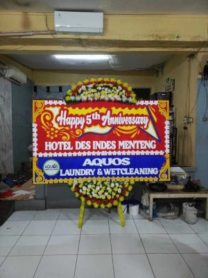 Papan Bunga di Pulo Gebang